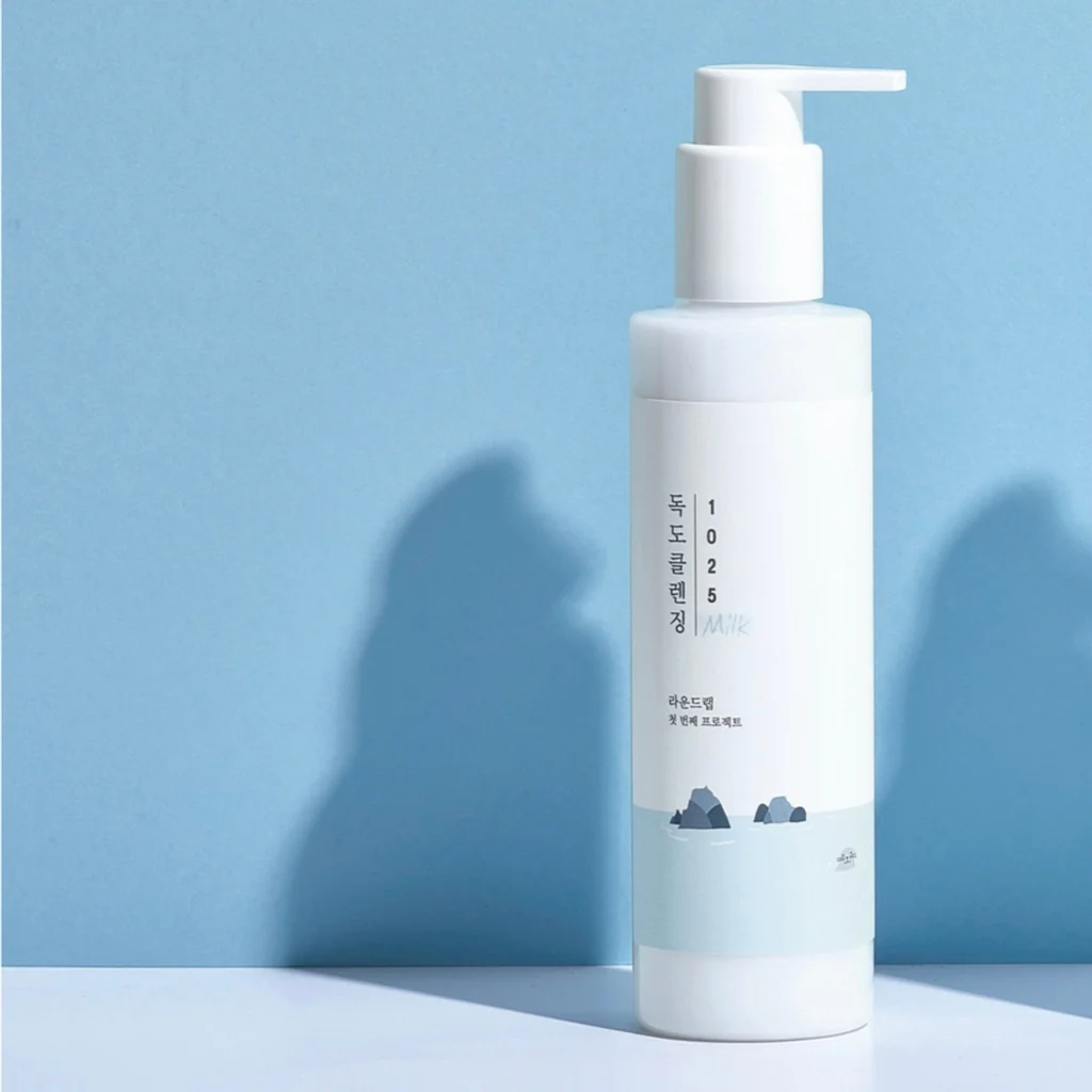 1025 Dokdo Cleansing Milk Round Labs 200ml